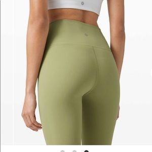 Lululemon Wunder Under Luxtreme High Rise Vista Green Leggings- New Size 8